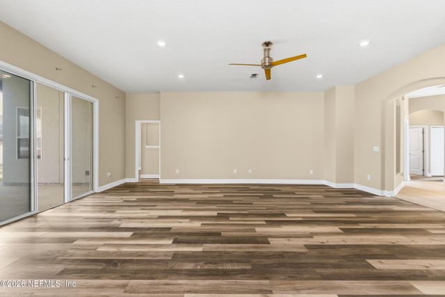 14455 CHERRY LAKE Drive W, Jacksonville, FL 32258