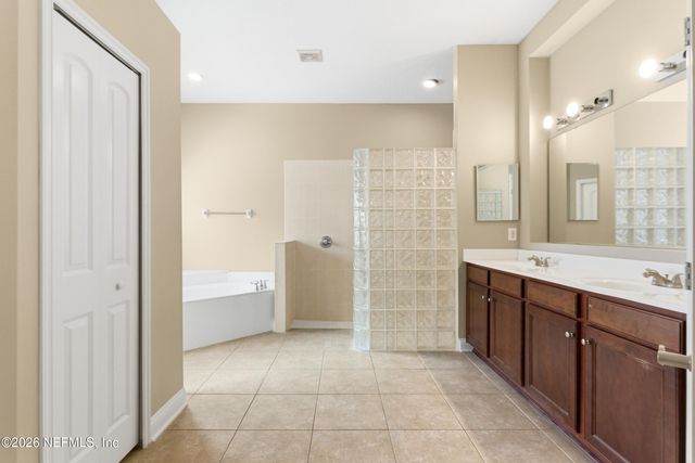 14455 CHERRY LAKE Drive W, Jacksonville, FL 32258