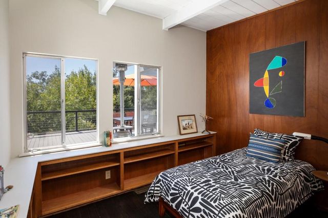 411 Glenwood Avenue, Woodside, CA 94062