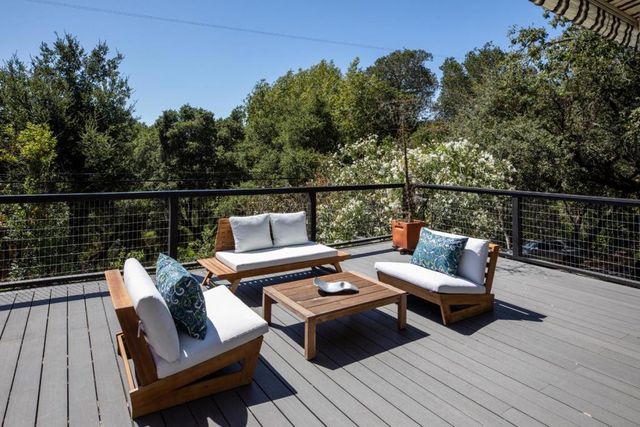 411 Glenwood Avenue, Woodside, CA 94062