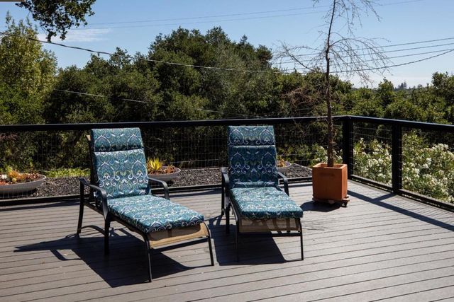 411 Glenwood Avenue, Woodside, CA 94062