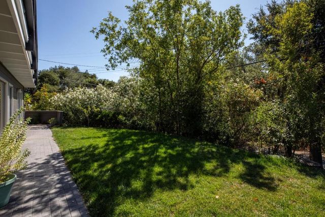 411 Glenwood Avenue, Woodside, CA 94062