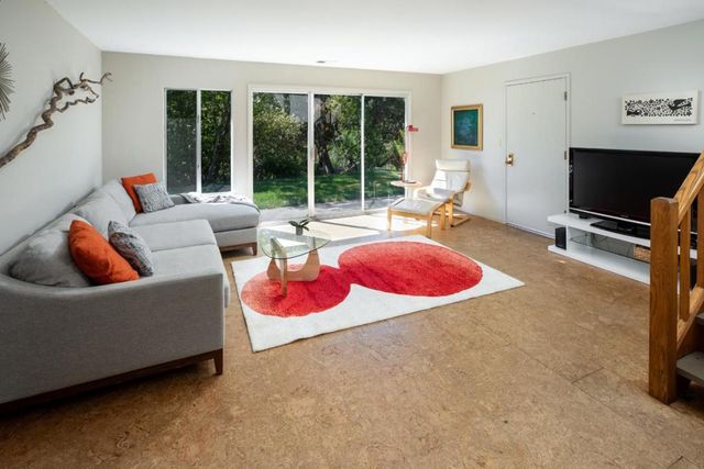 411 Glenwood Avenue, Woodside, CA 94062