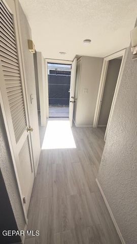 8804 Kenneth Street, El Paso, TX 79904