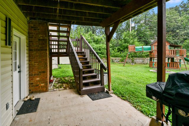 4916 S Buckingham Lane, Springfield, MO 65810
