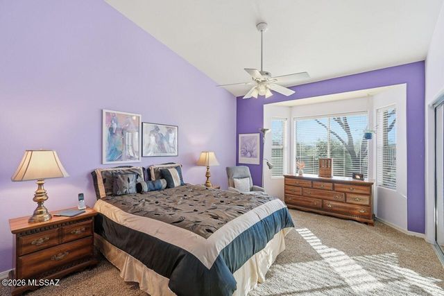 459 W Moorwood Street, Green Valley, AZ 85614