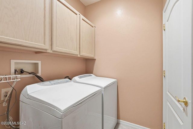 459 W Moorwood Street, Green Valley, AZ 85614