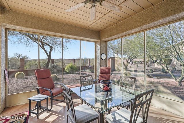 459 W Moorwood Street, Green Valley, AZ 85614