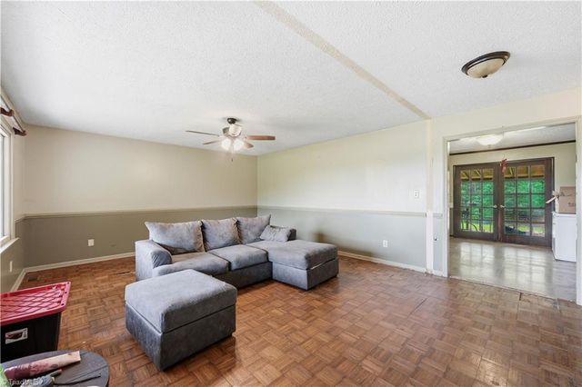 1565 Gravel Hill Road, Ruffin, NC 27326