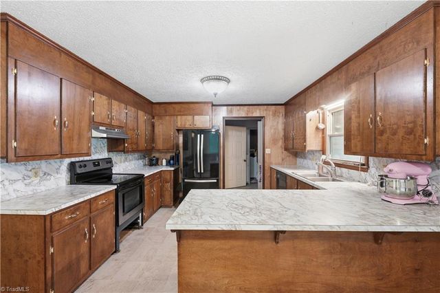 1565 Gravel Hill Road, Ruffin, NC 27326
