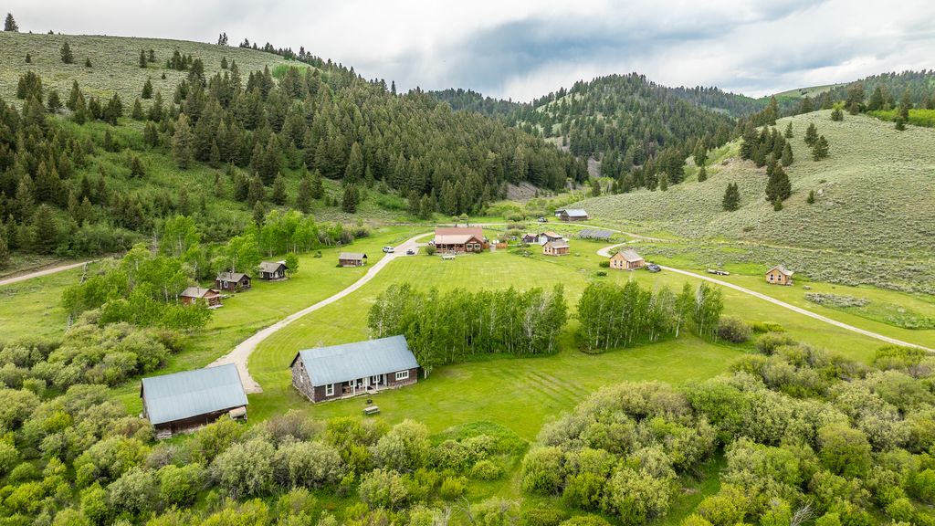 5200 Elk Lake Road, Lima, MT 59739 photo 7