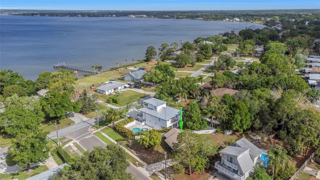 100 KILSYTHE STREET, Oldsmar, FL 34677