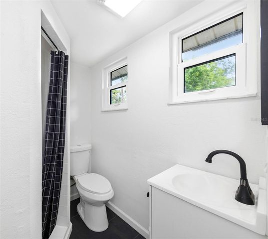 100 KILSYTHE STREET, Oldsmar, FL 34677