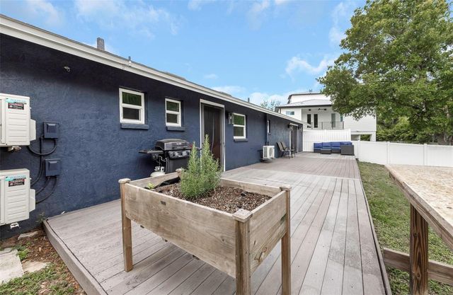 100 KILSYTHE STREET, Oldsmar, FL 34677