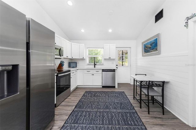 100 KILSYTHE STREET, Oldsmar, FL 34677