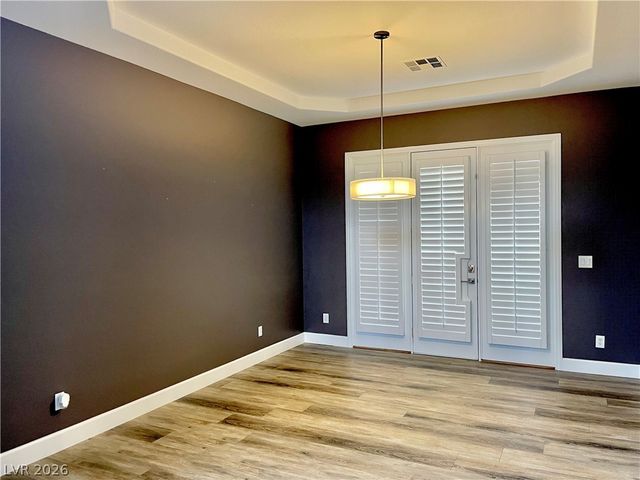 10674 San Bellacova Court, Las Vegas, NV 89141