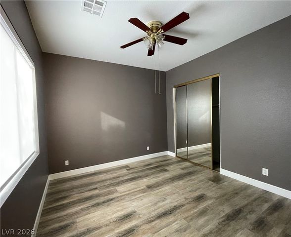 10674 San Bellacova Court, Las Vegas, NV 89141