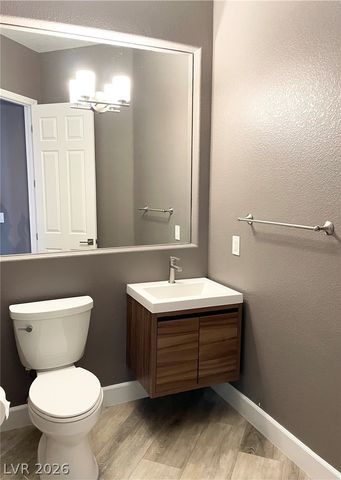 10674 San Bellacova Court, Las Vegas, NV 89141