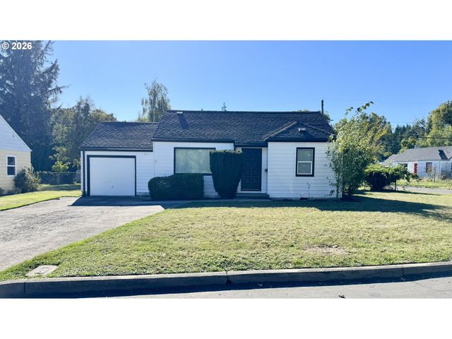 105 MAPLE Blvd, Wood Village, OR 97060