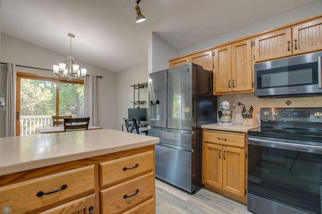 56 Fremont Drive S, Fargo, ND 58103