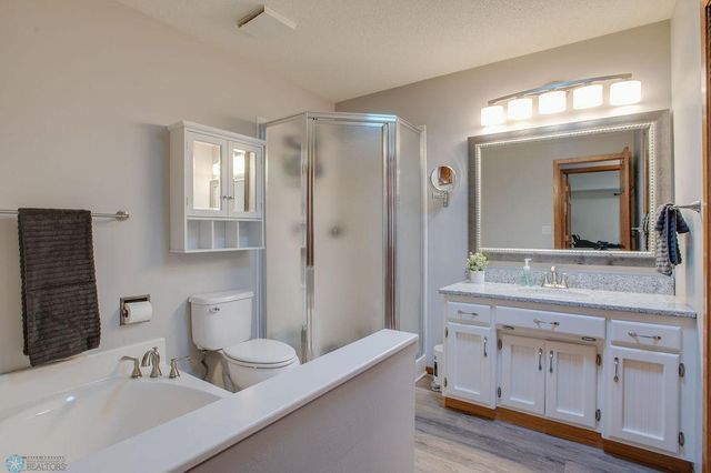 56 Fremont Drive S, Fargo, ND 58103