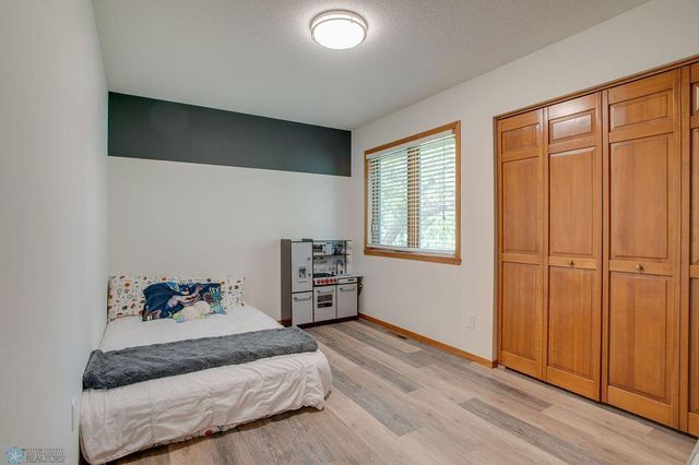 56 Fremont Drive S, Fargo, ND 58103