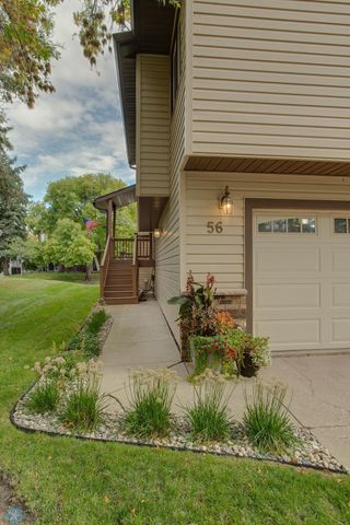 56 Fremont Drive S, Fargo, ND 58103