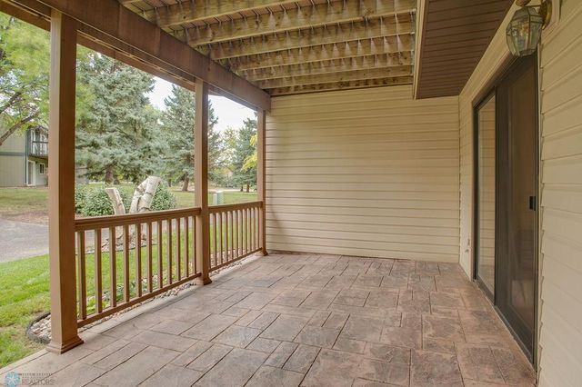 56 Fremont Drive S, Fargo, ND 58103