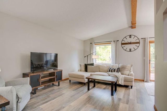 56 Fremont Drive S, Fargo, ND 58103