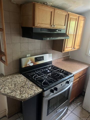 45 Peters Avenue, Hempstead, NY 11550