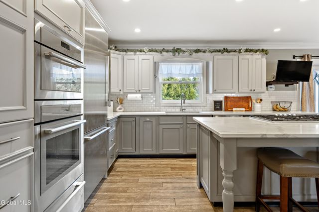 20 Honey Hollow Road, Queensbury, NY 12804