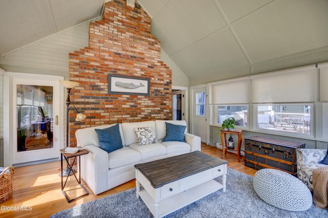 20 Honey Hollow Road, Queensbury, NY 12804