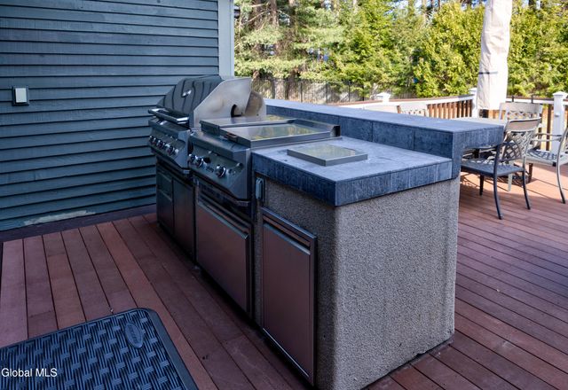 20 Honey Hollow Road, Queensbury, NY 12804