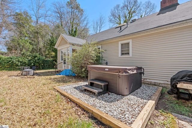 201 Augusta Street, Easley, SC 29640