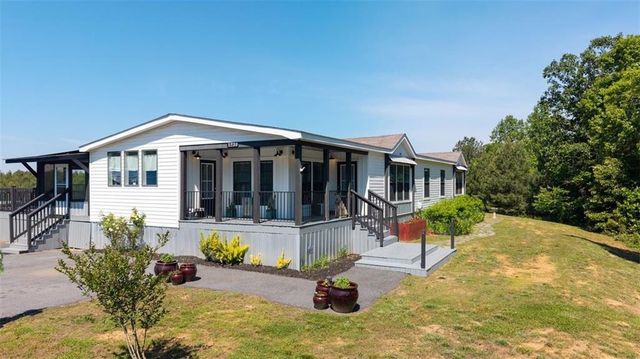 1239 Old Boone Ford Road SE, Fairmount, GA 30139