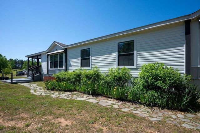 1239 Old Boone Ford Road SE, Fairmount, GA 30139
