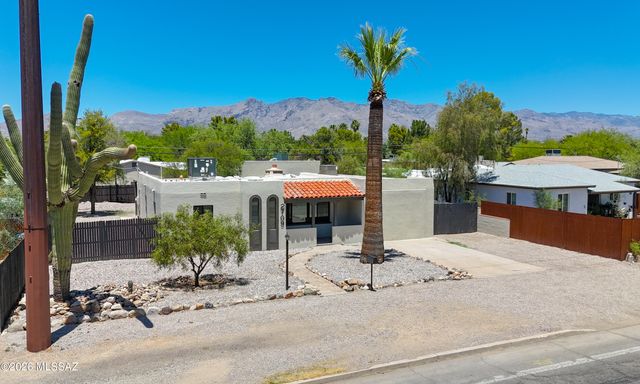 2709 E Glenn Street, Tucson, AZ 85716