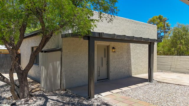 2709 E Glenn Street, Tucson, AZ 85716