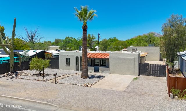 2709 E Glenn Street, Tucson, AZ 85716