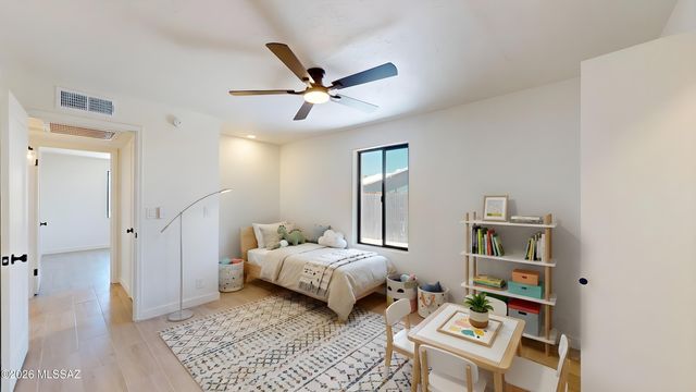 2709 E Glenn Street, Tucson, AZ 85716