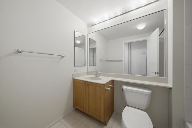 400 N LaSalle Street 3305, Chicago, IL 60654