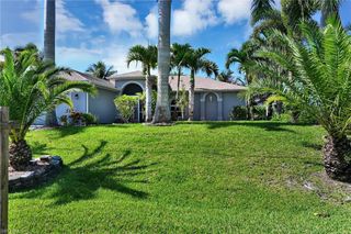 2000 NW 4th ST, Cape Coral, FL 33993