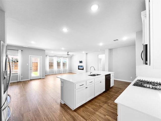 1304 Kirkdale Drive, Melissa, TX 75454