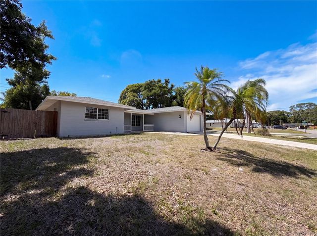 6712 CONETTA DRIVE, Sarasota, FL 34243