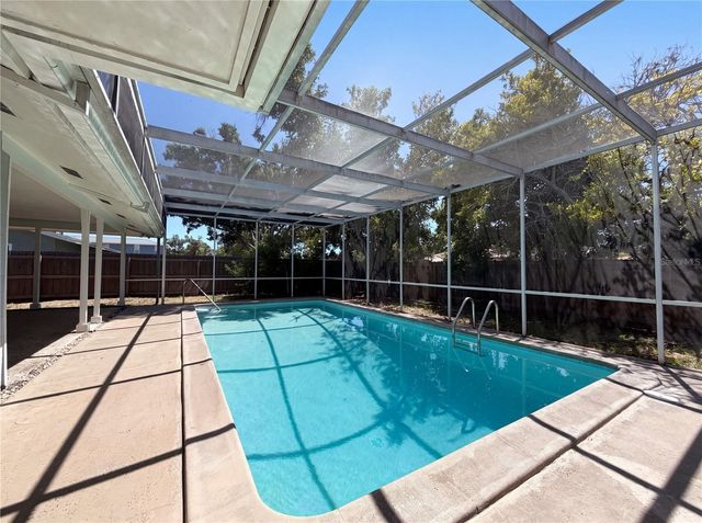 6712 CONETTA DRIVE, Sarasota, FL 34243