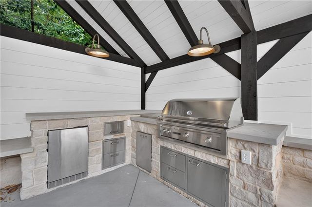 3659 Northside Drive NW, Atlanta, GA 30305