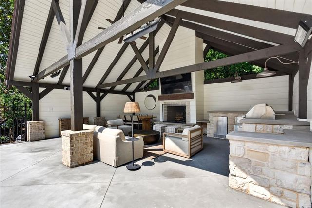 3659 Northside Drive NW, Atlanta, GA 30305