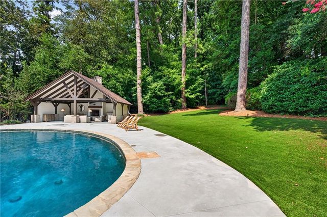 3659 Northside Drive NW, Atlanta, GA 30305