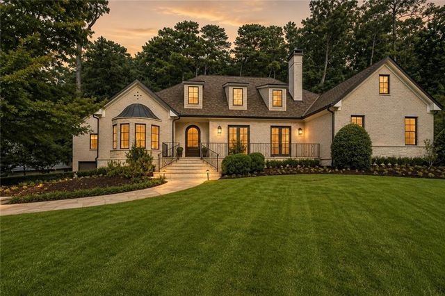 3659 Northside Drive NW, Atlanta, GA 30305