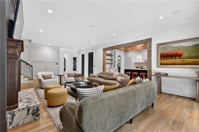 3659 Northside Drive NW, Atlanta, GA 30305
